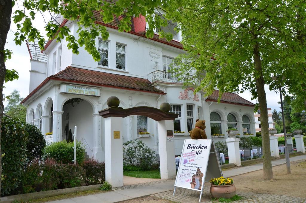 Hotel Villa Konigin Luise バート・ピルモント エクステリア 写真