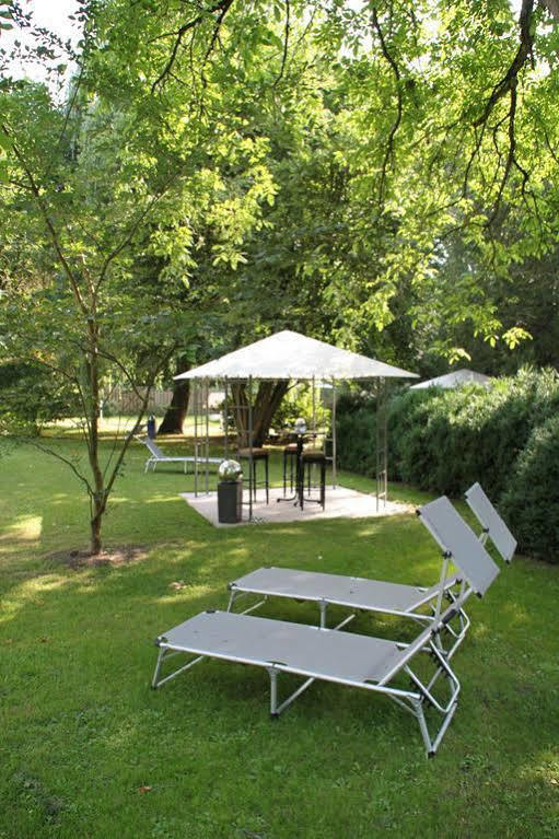 Hotel Villa Konigin Luise バート・ピルモント エクステリア 写真
